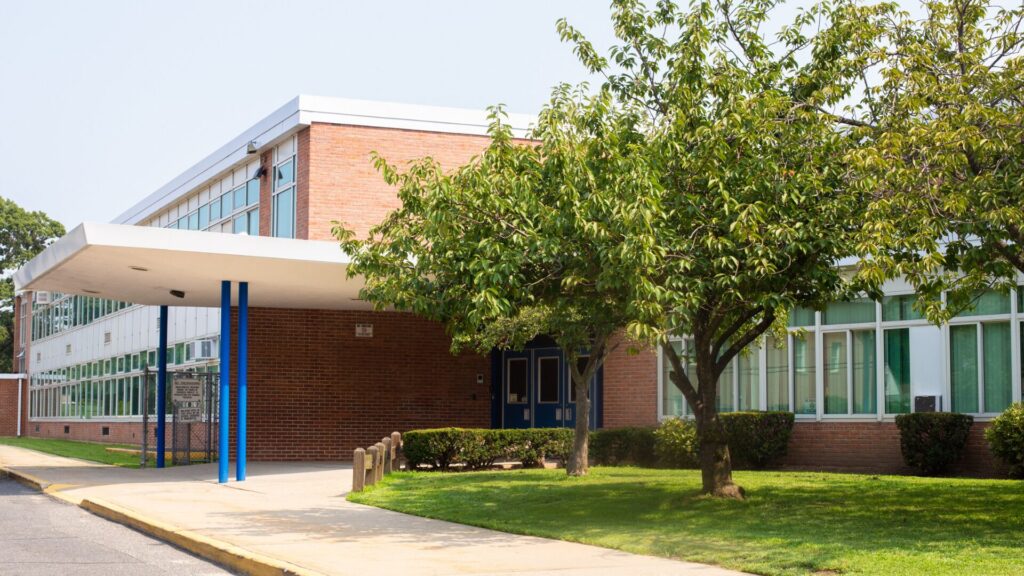 dumbwaiters for schools