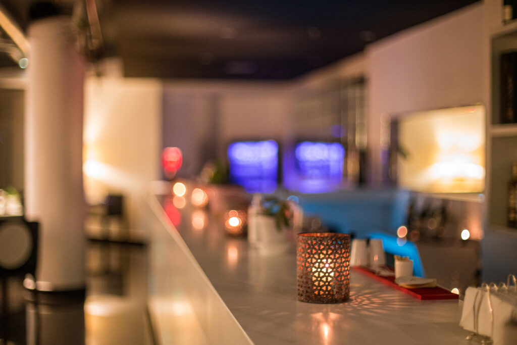Restaurant dumbwaiter, dumbwaiters, luxury dumbwaiters