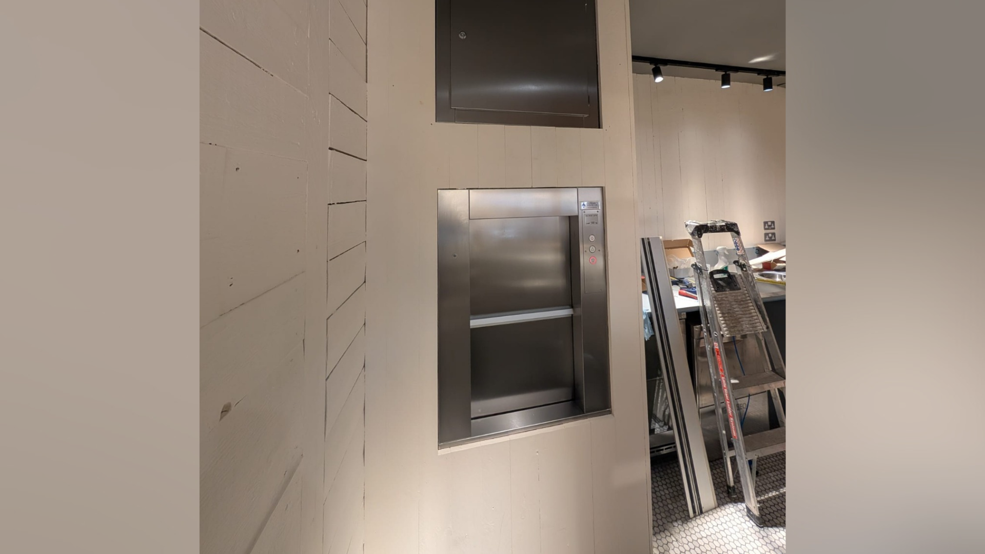 dumbwaiter installation, dumbwaiter installation process, dumbwaiter sizes